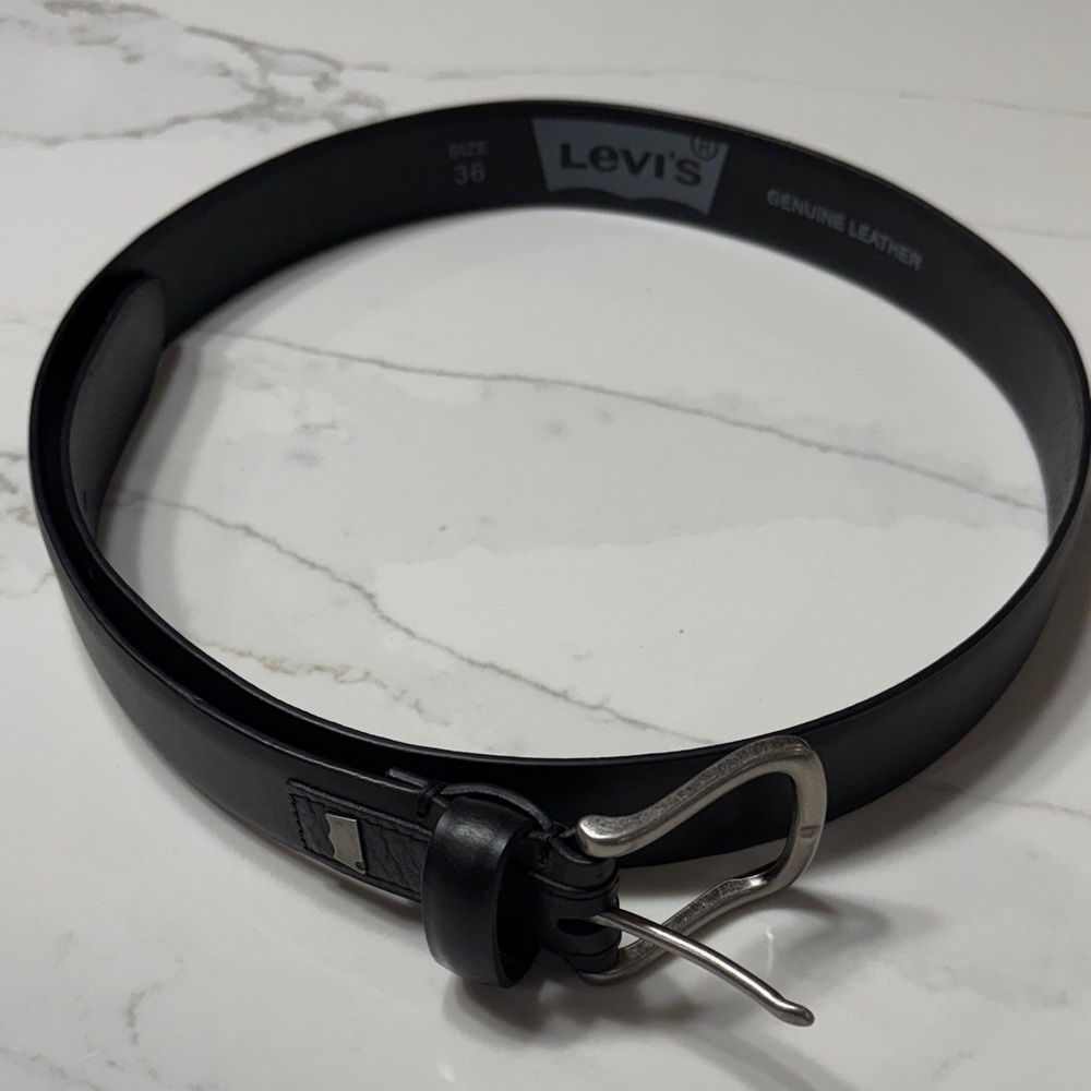 Levi's Black Leather Belt for Men